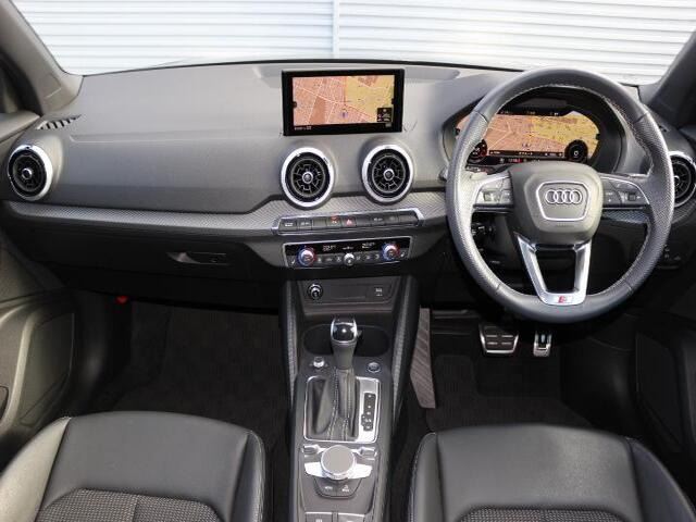 Q235 TFSI Sライン
