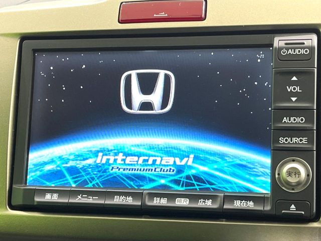 �y���[�J�[�����i�r�z�C���e���A�ɗn�����ރX�^�C���b�V���ȁu��p�݌v�v���[�J�[�i�r�𑕔��􎋔F���⑀�쐫�ȂǊ�{���\�ɂ��D��A���㎿�ȃJ�[���C�t�����y���݂��������܂��B