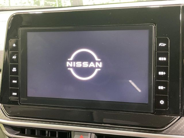 �y����9�C���`�i�r�z�l�C�̏����i�r�𑕔����Ă���܂��B�i�r�̎g���₷���͂������A�I�[�f�B�I�@�\���[��!�L�����v�◷�s�͂������A�ʋ΂┃�����ȂǕ��i�̃h���C�u���y�����Ȃ�͂���