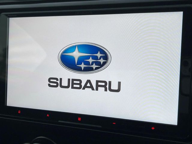 �y�����i�r�z�l�C�̏����i�r�𑕔����Ă���܂��B�i�r�̎g���₷���͂������A�I�[�f�B�I�@�\���[��!�L�����v�◷�s�͂������A�ʋ΂┃�����ȂǕ��i�̃h���C�u���y�����Ȃ�͂���