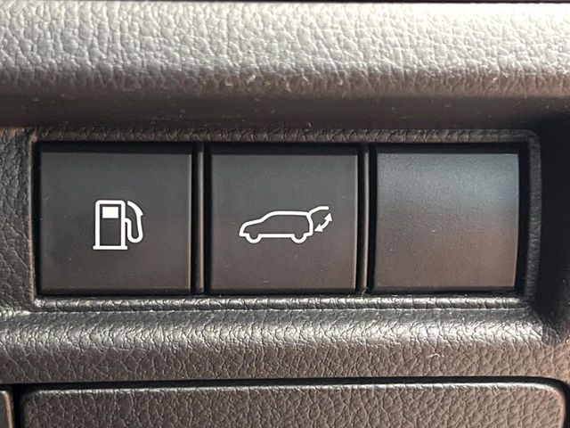 �y�p���[�o�b�N�h�A�z�X�}�[�g�L�[��^�]�Ȃ̃{�^�������������Ń��A�Q�[�g�������ŊJ���܂�!�ו��������Ă��鎞��A�����ʒu�ɂ���o�b�N�h�A��߂�ۂɕ֗��ȋ@�\�ł���