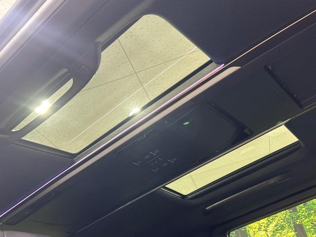 �y���E�Ɨ����[�����[�t�z2��ڍ��E�Ȃɂ��ꂼ��z�u���ꂽ�K���X���[�t!�������ɍ��킹�ĕБ������V�F�[�h��߂邱�Ƃ��\�ł�!