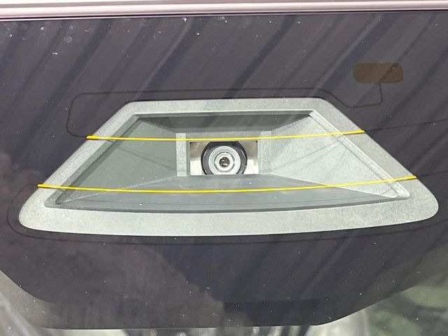 �y�X�Y�L �Z�[�t�e�B�T�|�[�g�z���s���ɑO���̎ԗ�����F�����A�Փ˂������Ȏ��͌x��ƃu���[�L�ŏՓˉ���Ɣ�Q�y�����A�V�X�g�B�����S�Ƀh���C�u�����y���݂��������܂��B