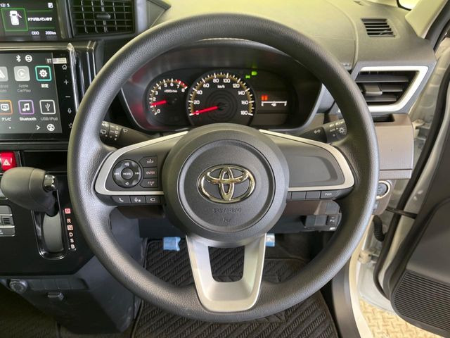 �y�X�}�[�g�A�V�X�g�z���s���ɑO���̎ԗ�����F�����A�Փ˂������Ȏ��͌x��ƃu���[�L�ŏՓˉ���Ɣ�Q�y�����A�V�X�g�B�����S�Ƀh���C�u�����y���݂��������܂��B