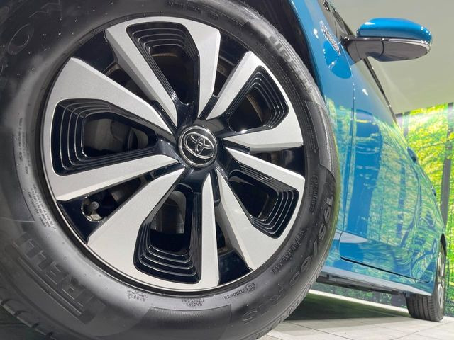 �y����15�C���`�A���~�z�C�[���z�O�ςɃ}�b�`���������A���~�z�C�[���𑕒����Ă���܂��B�e��ЊO�A���~�z�C�[����A�X�^�b�h���X�^�C�����戵�����Ă���܂��B���񂲑��k����������