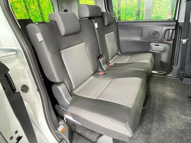 ���i���ȃI���W�i���t���A�}�b�g���I�v�V�����ɂĂ��p�ӂ��Ă���܂��B���D���ȃf�U�C����J���[�����Ԃɍ��킹�đI��ł����������Ƃ��ł��܂���