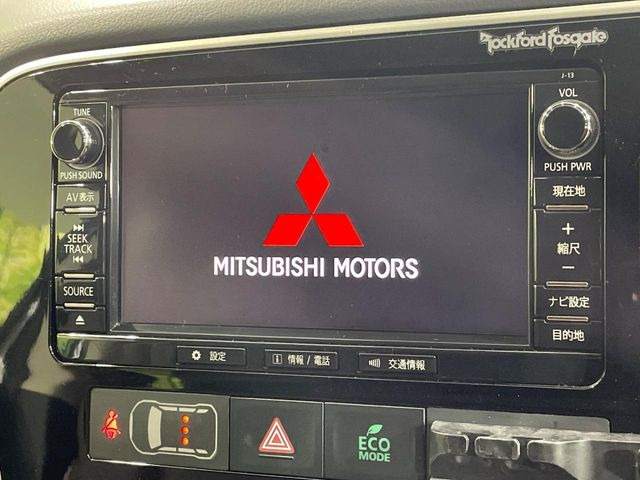 �y�����i�r�z�l�C�̏����i�r�𑕔����Ă���܂��B�i�r�̎g���₷���͂������A�I�[�f�B�I�@�\���[��!�L�����v�◷�s�͂������A�ʋ΂┃�����ȂǕ��i�̃h���C�u���y�����Ȃ�͂���