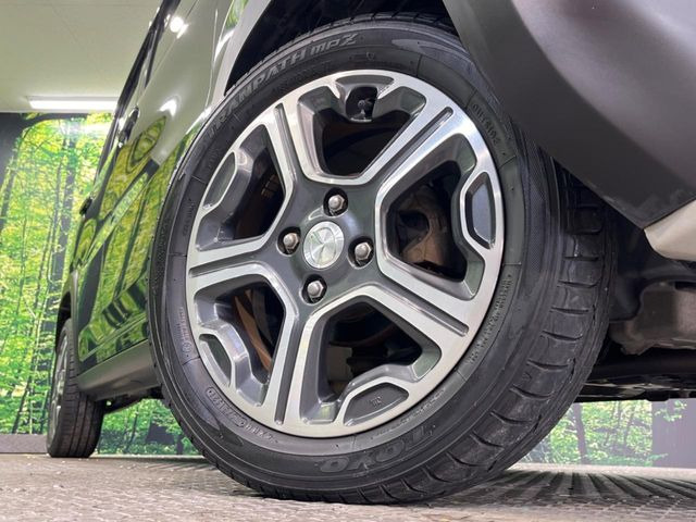 �y����15�A���~�z�C�[���z�O�ςɃ}�b�`���������A���~�z�C�[���𑕒����Ă���܂��B�e��ЊO�A���~�z�C�[����A�X�^�b�h���X�^�C�����戵�����Ă���܂��B���񂲑��k����������