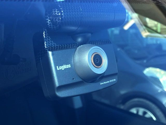 �y�h���C�u���R�[�_�[�z���S�E���S�ȃJ�[���C�t�ɕK�{�̃h���C�u���R�[�_�[�𑕔�!���s���͂������A������^�]�⎖�̂ɑ��������ۂ̏󋵂��f���ŋL�^���A����̃��X�N�ɔ����܂��B