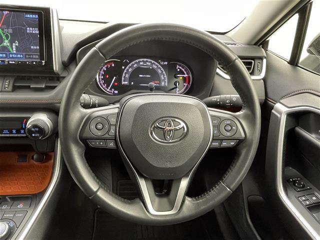 RAV42.0 アドベンチャー 4WD