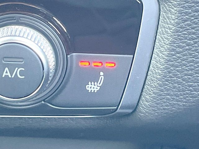 ���t�����g�V�[�g�q�[�e�B���O:�^�]�ȁE����ȋ��ɎO�i�K�Œ��߂��\�ȃV�[�g�q�[�^�[�𑕔����Ă���܂��B�G�߂��킸���K�ɂ��g�p���������܂��B