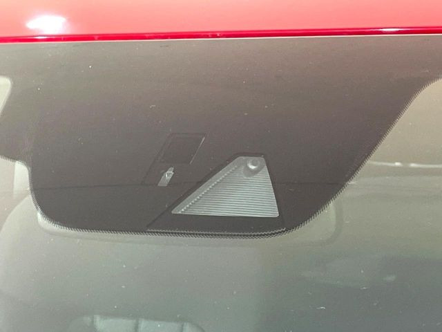 �y�X�}�[�g�u���[�L�T�|�[�g�z���s���ɑO���̎ԗ�����F�����A�Փ˂������Ȏ��͌x��ƃu���[�L�ŏՓˉ���Ɣ�Q�y�����A�V�X�g�B�����S�Ƀh���C�u�����y���݂��������܂��B