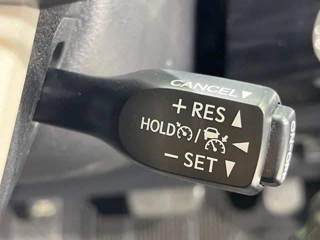 �y���[�_�[�N���[�Y�R���g���[���z�������H�ł̒��������s���y��!!�����ő��x��ۂN���[�Y�R���g���[�����A�Փˌy���V�X�e���ƘA�g���A�O���̎ԗ������m���ĎԊԂ�ۂ悤�ɑ��x���߂��Ă���܂�!!