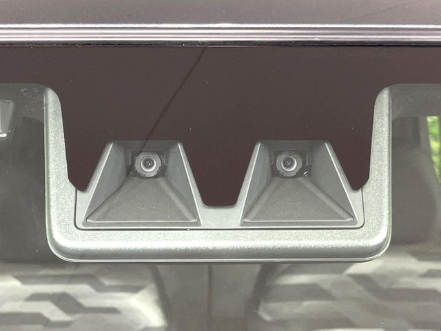 �y�X�}�[�g�A�V�X�g�z���s���ɑO���̎ԗ�����F�����A�Փ˂������Ȏ��͌x��ƃu���[�L�ŏՓˉ���Ɣ�Q�y�����A�V�X�g�B�����S�Ƀh���C�u�����y���݂��������܂��B