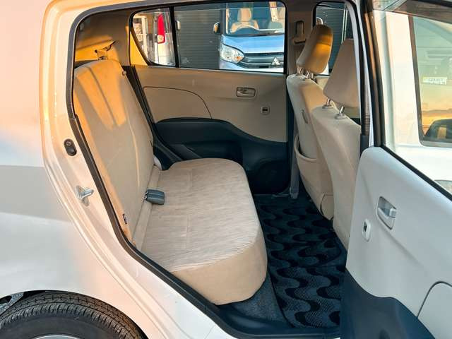 ���X�ł͌��I�������Ԃ𖈌�100��ȏ�̎d������s�Ȃ��A�����ȉ��i�ŊF�l�ɂ��񋟂����Ē����Ă���܂���