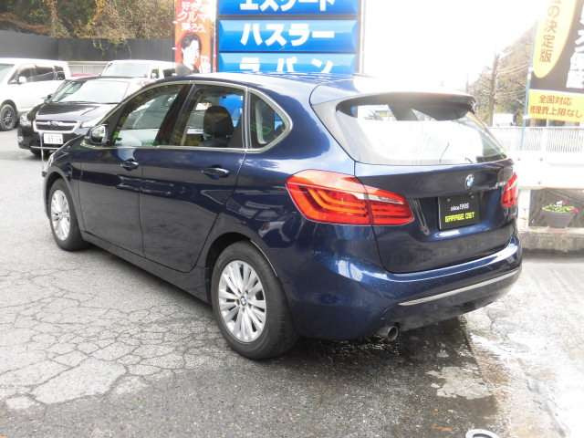 �l�C��BMW2�V���[�Y���A�C���e���W�F���g�Z�[�t�e�B�[�ŁA�u���b�N���U�[�V�[�g�ŁA����HDD�i�r�ŁABluetooth�ŁA�R�[�i�[�Z���T�[�ŁA�V�[�g�q�[�^�[�ŁA�Ԍ�2�N�����t���ŋ����̉��i^^