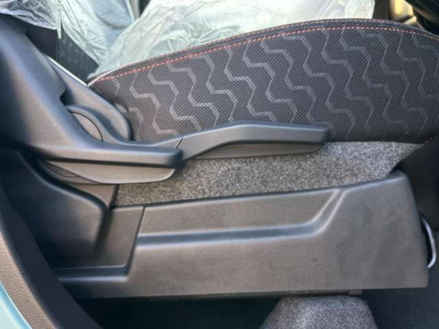 ���J�[�i�r�A�A���~�z�C�[���AHID���C�g���̃J�[�p�i��������舵���Ă��܂�������]������΂��Ђ����k����������