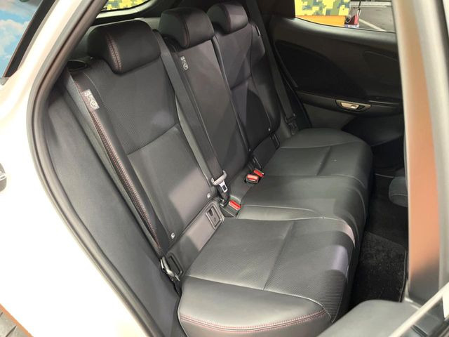 �㕔���Ȃ��C�ɂȂ�悤�ȃL�Y�E�����ւ��蓙�A�傫�ȃ_���[�W�͂Ȃ��A�ǍD�ȏ�Ԃł��B