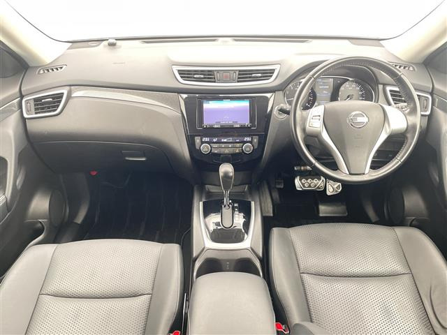 エクストレイル2.0 20X エマージェンシーブレーキパッケージ