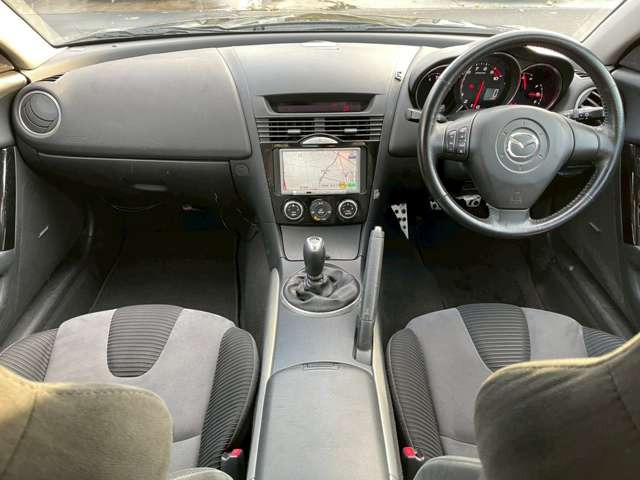 �C�ɂȂ邨�Ԃ�����܂�����E�̓d�b�ԍ����璼�ڂ��X�ɂ��₢���킹���������B�x�����@����ԗ����A��Ԃ܂łȂ�ł������������Ē����܂��B�X�^�b�t�ꓯ���A�����҂����Ă���܂��B