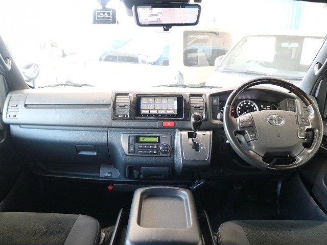 ハイエースバン2.8 スーパーGL ダークプライムII ロング ディーゼル 4WD