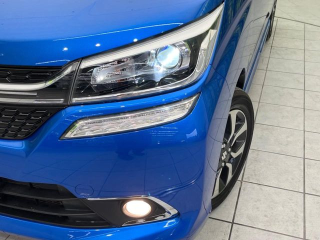 �yLED�w�b�h���C�g�z���V����ԑ��s�����ǍD�Ȏ��E���m�ۂ����S���ĉ^�]�ł��鍂�P�xLED�w�b�h���C�g�𑕔�!�_�����x�������A����d�͂��}�����Ă��܂��B