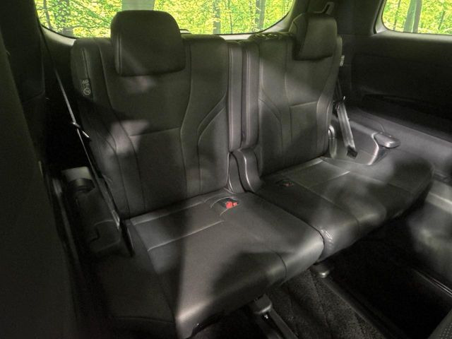 3��ڃV�[�g�͂�������ԗǍD����l�ł��������ƍ����Ē����܂��̂ŁA��l���ł̂��o���������N���N�ł��􂲉Ƒ��ŁA�C�̒m�ꂽ���ԂŁA�h���C�u�ɍs���̂��y���݂ł��ˁ�