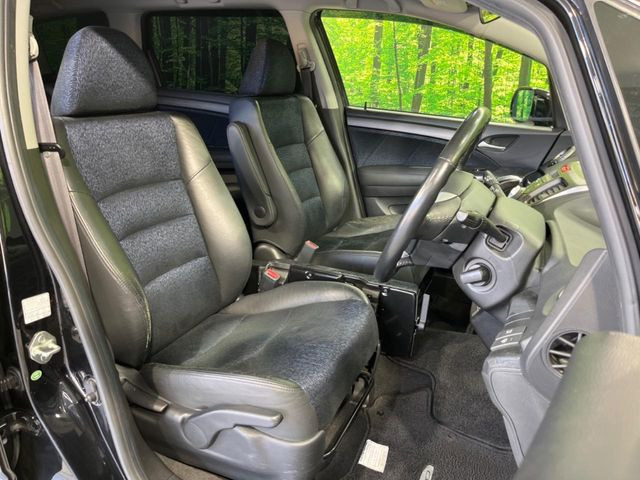 �y�n�[�t���U�[�V�[�g�z�������ƍ���S�n�𗼗������l�C�̃V�[�g���w�ʁE���ʂ̃t�@�u���b�N�f�ނ́A�ʋC���̗ǂ��⊊��ɂ����ɗD��Ă��܂��B�C���╞���ɍ��E���ꂸ���K�ɂ���肢�������܂��B