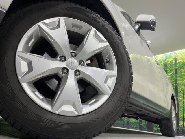 �y����17�C���`�A���~�z�C�[���z�O�ςɃ}�b�`���������A���~�z�C�[���𑕒����Ă���܂��B�e��ЊO�A���~�z�C�[����A�X�^�b�h���X�^�C�����戵�����Ă���܂��B���񂲑��k����������