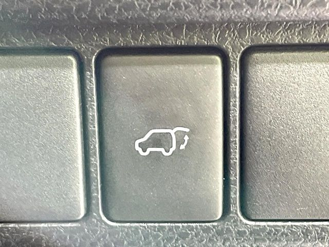 �y�p���[�o�b�N�h�A�z�X�}�[�g�L�[��^�]�Ȃ̃{�^�������������Ń��A�Q�[�g�������ŊJ���܂�!�ו��������Ă��鎞��A�����ʒu�ɂ���o�b�N�h�A��߂�ۂɕ֗��ȋ@�\�ł���