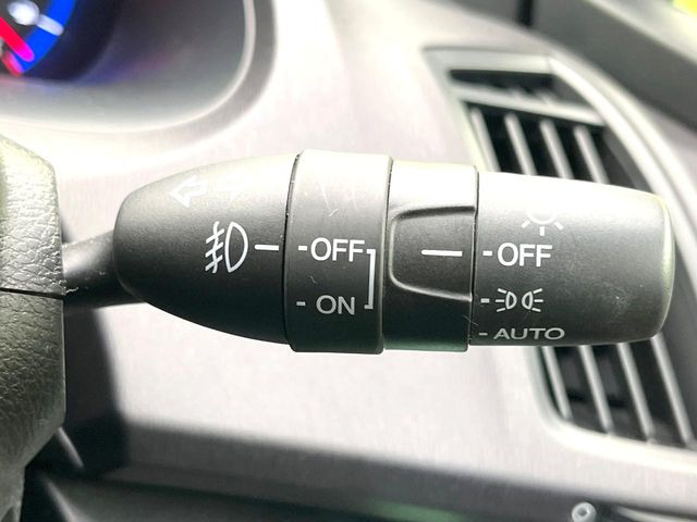 �y�I�[�g���C�g�z����̖��邳�ɉ����Ď����Ńw�b�h���C�g�̓_���E�������ł���@�\�ł�!���C�g�̕t���Y��E�����Y��Ȃǂ������Ȃ�A�J�̓���[���̑��s�����S!�g���l���ʉߎ����֗��ł��ˁ�