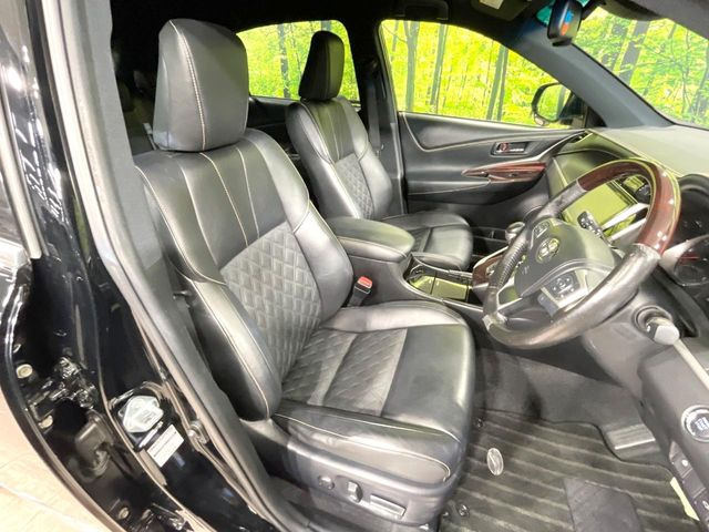 �y�n�[�t���U�[�V�[�g�z�������ƍ���S�n�𗼗������l�C�̃V�[�g���w�ʁE���ʂ̃t�@�u���b�N�f�ނ́A�ʋC���̗ǂ��⊊��ɂ����ɗD��Ă��܂��B�C���╞���ɍ��E���ꂸ���K�ɂ���肢�������܂��B