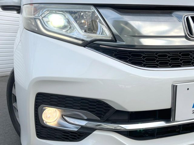 �yLED�w�b�h���C�g�z���V����ԑ��s�����ǍD�Ȏ��E���m�ۂ����S���ĉ^�]�ł��鍂�P�xLED�w�b�h���C�g�𑕔�!�_�����x�������A����d�͂��}�����Ă��܂��B