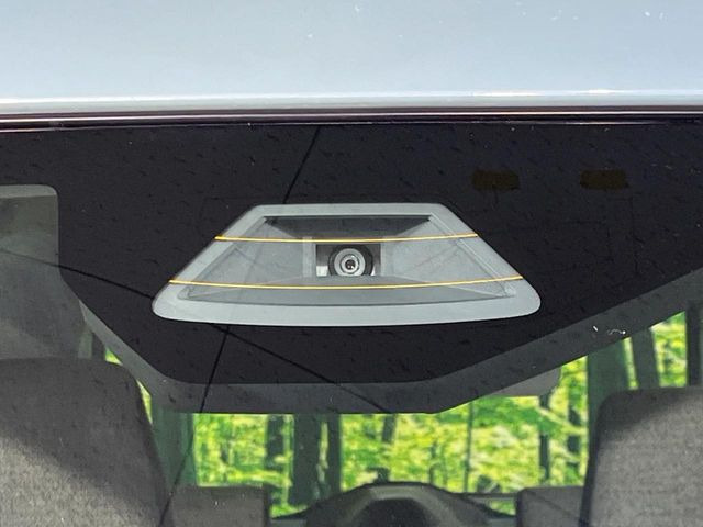 �y�X�Y�L �Z�[�t�e�B�T�|�[�g�z���s���ɑO���̎ԗ�����F�����A�Փ˂������Ȏ��͌x��ƃu���[�L�ŏՓˉ���Ɣ�Q�y�����A�V�X�g�B�����S�Ƀh���C�u�����y���݂��������܂��B