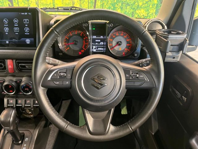 �y�����v�����X�e�A�����O�z�㎿�Ȋv���g�p���邱�ƂŁA��ɂ����������݂ƂĂ��^�]���₷���n���h���ł���