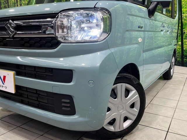 �yLED�w�b�h���C�g�z���V����ԑ��s�����ǍD�Ȏ��E���m�ۂ����S���ĉ^�]�ł��鍂�P�xLED�w�b�h���C�g�𑕔�!�_�����x�������A����d�͂��}�����Ă��܂��B