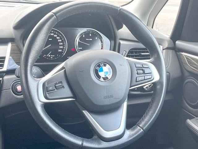 ���n���h�����̃X�������Ȃ��A���ꂢ�ȏ�Ԃ��ێ����Ă���܂��B�e�X�C�b�`���̓�����m�F�ς݂ł��B