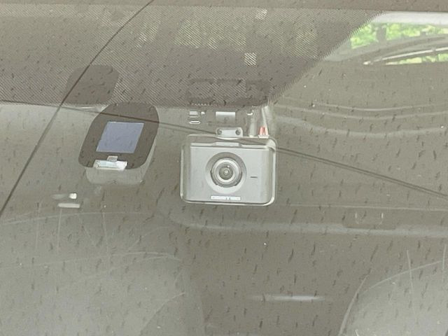 �y�h���C�u���R�[�_�[�z���S�E���S�ȃJ�[���C�t�ɕK�{�̃h���C�u���R�[�_�[�𑕔�!���s���͂������A������^�]�⎖�̂ɑ��������ۂ̏󋵂��f���ŋL�^���A����̃��X�N�ɔ����܂��B