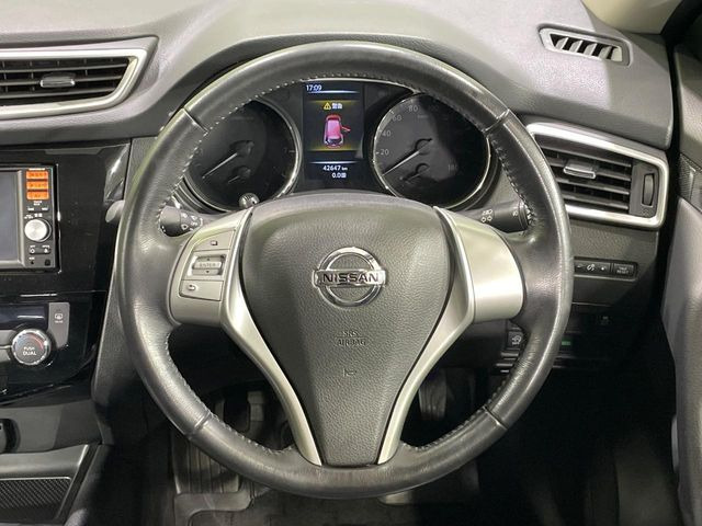 �y�����v�����X�e�A�����O�z�㎿�Ȋv���g�p���邱�ƂŁA��ɂ����������݂ƂĂ��^�]���₷���n���h���ł���