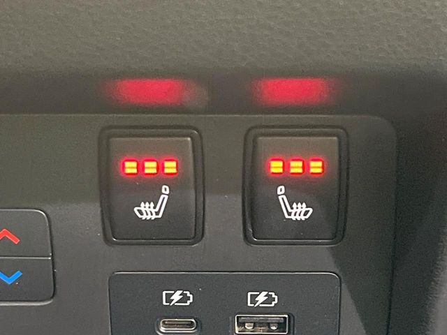 �y�V�[�g�q�[�^�[�z�������ɏd�󂷂�V�[�g�q�[�^�[!�G�A�R����葁�����܂��Ă����̂Ŋ�����̐l�����S�ł��ˁ�G�A�R���̉����͊������邩����A�Ƃ������ɂ����������߂ł��B