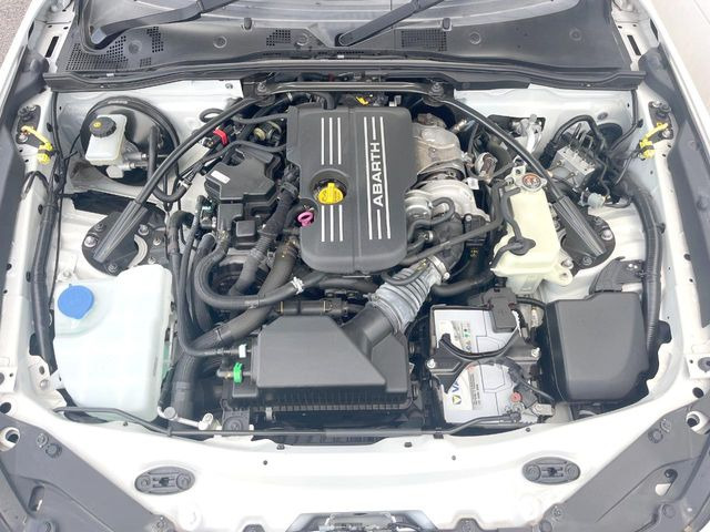 �����X�ł́A�e���[�J�[�̐�p�f�f�e�X�^�[�𓱓��B���Ǝ��i�����e�N�j�J���X�^�b�t���풓���Ă���܂��̂ŁA������̍ۂɂ����S���Ă����p���������܂��B