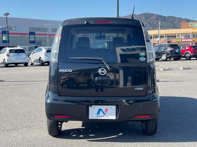 �������x�̃K���X�疌�ŝ����͂������A�㎿�ȃc���E����������B���O����_���J�����؂Ȉ��Ԃ�ی삵�A�F�����E�򉻂�h�~�B�u�e�X�v���b�V���R�[�g�v�A�u�e�v���~�b�T�R�[�g�v���炨�I�т��������܂��B