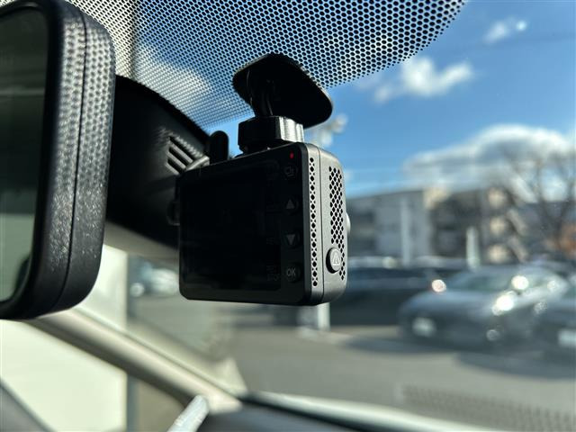 セレナ1.2 e-POWER ハイウェイスターV