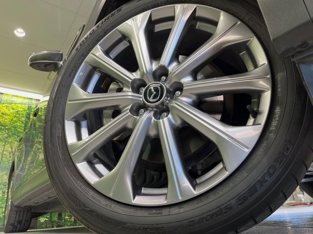 �y����20�C���`�A���~�z�C�[���z�O�ςɃ}�b�`���������A���~�z�C�[���𑕒����Ă���܂��B�e��ЊO�A���~�z�C�[����A�X�^�b�h���X�^�C�����戵�����Ă���܂��B���񂲑��k����������