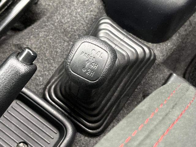 4WD�̂��Ԃł��̂ŁA�ᓹ�ł����S�ł���~��n�n��ɂ��Z�܂��̕��ȊO�ɂ��A�E�B���^�[�X�|�[�c����̕���~��n��֋A�Ȃ����@�������ɂ���������!