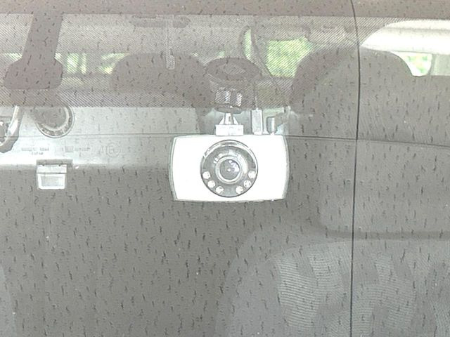 �y�h���C�u���R�[�_�[�z���S�E���S�ȃJ�[���C�t�ɕK�{�̃h���C�u���R�[�_�[�𑕔�!���s���͂������A������^�]�⎖�̂ɑ��������ۂ̏󋵂��f���ŋL�^���A����̃��X�N�ɔ����܂��B