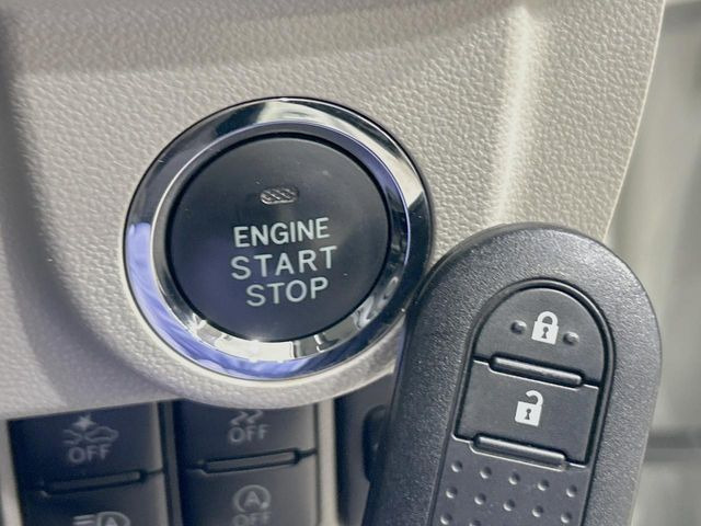 �y�L�[�t���[�V�X�e���z�J�o����|�P�b�g�ɓ��ꂽ�܂܂ł��h�A�̎{���E�������\�ȃX�}�[�g�L�[�𑕔��B�G���W���̃I���E�I�t�����J�M�����o���K�v����������Ƃ��Ă��֗��ł���