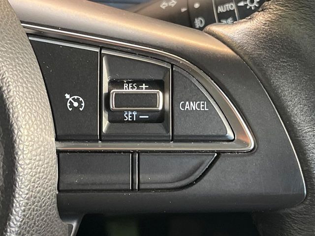 �y�N���[�Y�R���g���[���z�������H�����N���N���s�B�A�N�Z���𗣂��Ă���葬�x�ő��s���ł��A�������^�]���̕��S���y��!�����E�������ȒP�ȃX�C�b�`����Œ����ł��܂��B