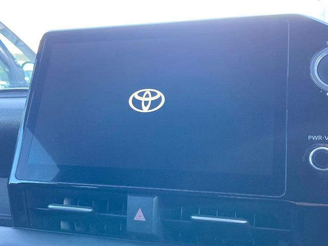 �y�����i�r�z�l�C�̏����i�r�𑕔����Ă���܂��B�i�r�̎g���₷���͂������A�I�[�f�B�I�@�\���[��!�L�����v�◷�s�͂������A�ʋ΂┃�����ȂǕ��i�̃h���C�u���y�����Ȃ�͂���