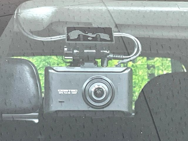 �y�h���C�u���R�[�_�[�z���S�E���S�ȃJ�[���C�t�ɕK�{�̃h���C�u���R�[�_�[�𑕔�!���s���͂������A������^�]�⎖�̂ɑ��������ۂ̏󋵂��f���ŋL�^���A����̃��X�N�ɔ����܂��B